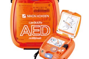 Aed defibrylator Nihon Kohden AED 3100 z klapa
