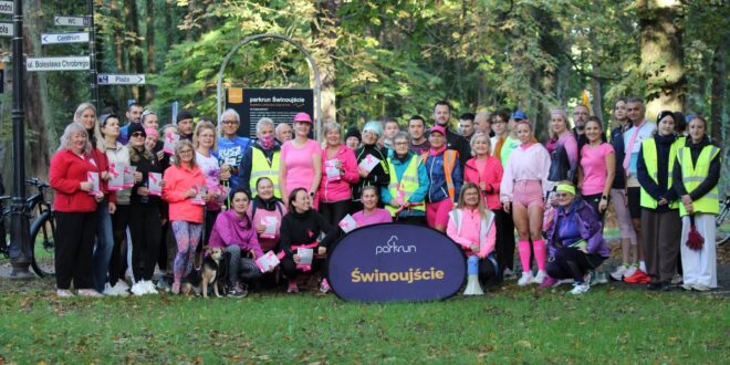 parkrun Świnoujście, który odbyła się pod znakiem solidarności, zdrowia i charakterystycznej, różowej barwy